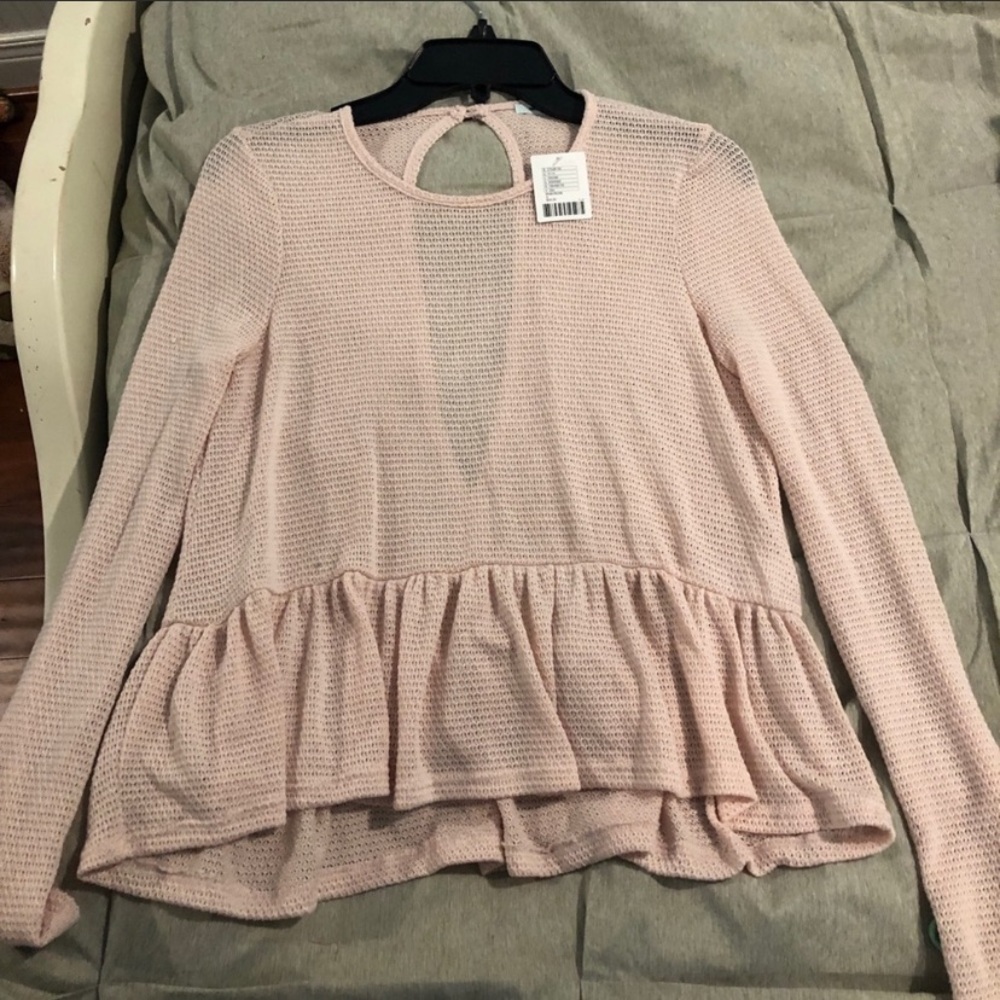 UO: Long Sleeve Rose Sweater